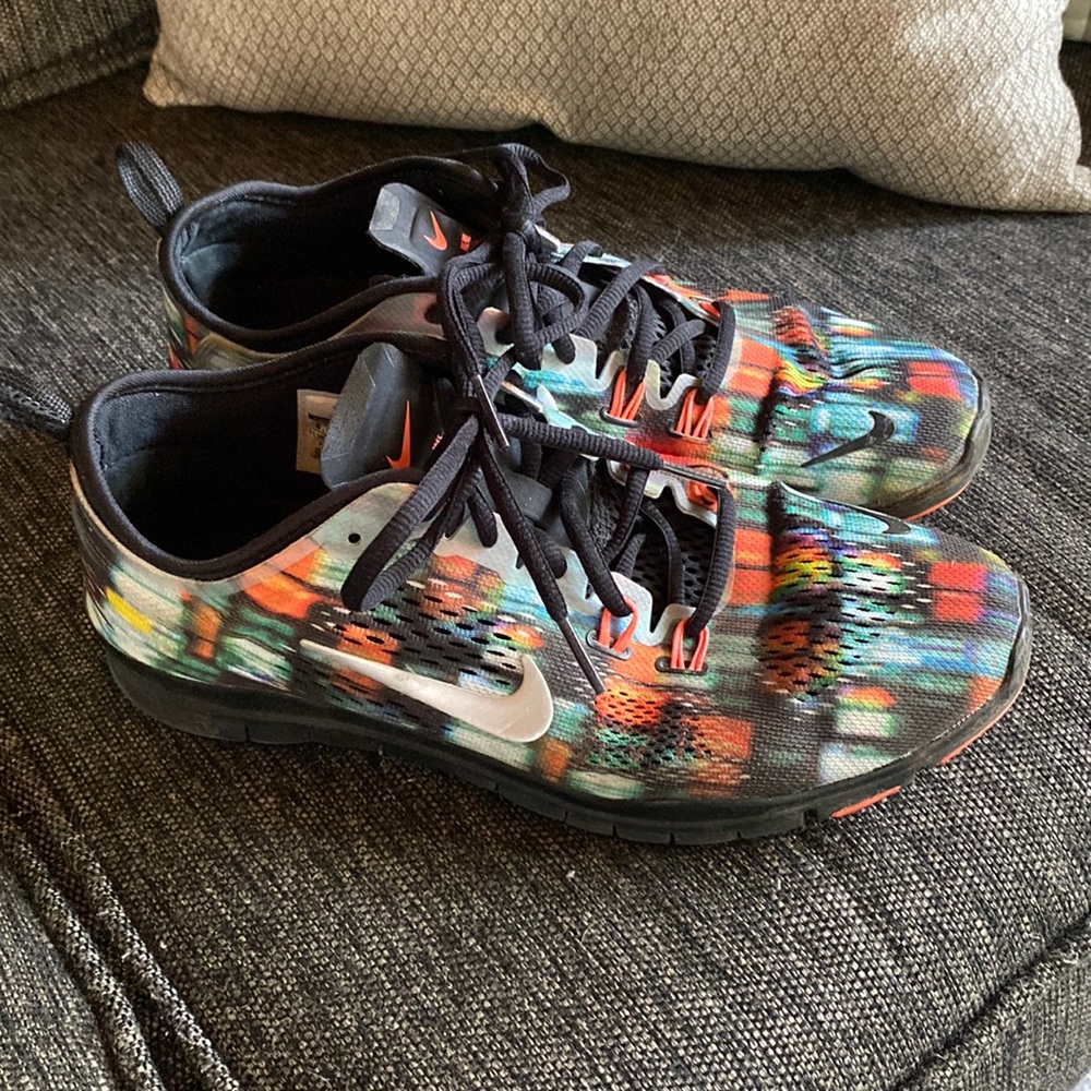 Nike Free TR Fit 4 sneakers.